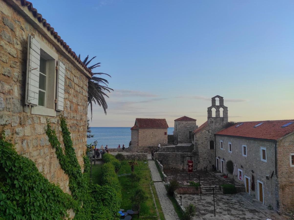 Hostel Freedom Budva
